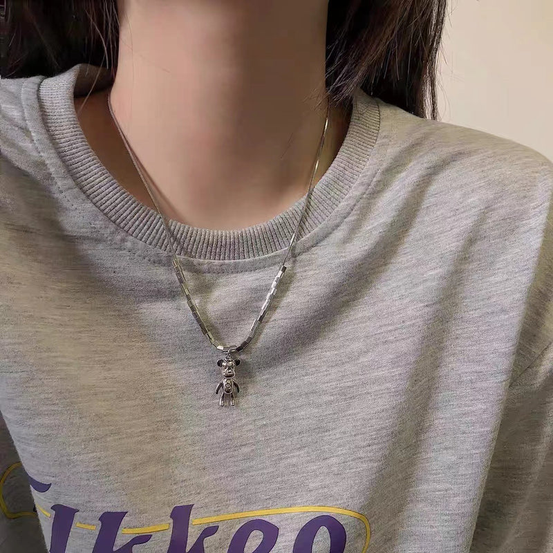 Cold Wind Three-dimensional Love Square Necklace Female Ins Niche Design Sense Titanium Steel Does Not Fade Sweater Chain Accessories